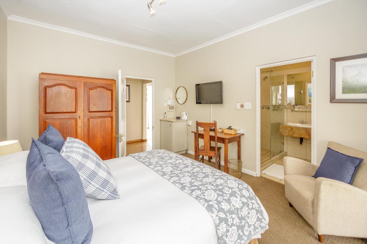 ホテル The Ashford ヨハネスブルグ エクステリア 写真